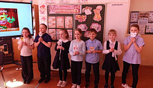 Познавательный час «В мире театра»