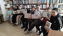 «Мы о народах России в стихах говорим...» 