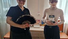 Выставка-обзор «Театр в книгах: путешествие сквозь сцену»