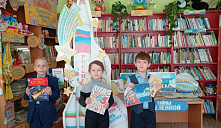  Выставка «Дорога в космос начинается в библиотеке»