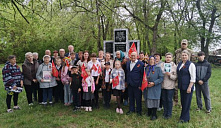 Торжественный митинг «Навеки в памяти народной»