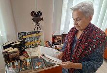 Книжная выставка «С книжных страниц — на большой экран»